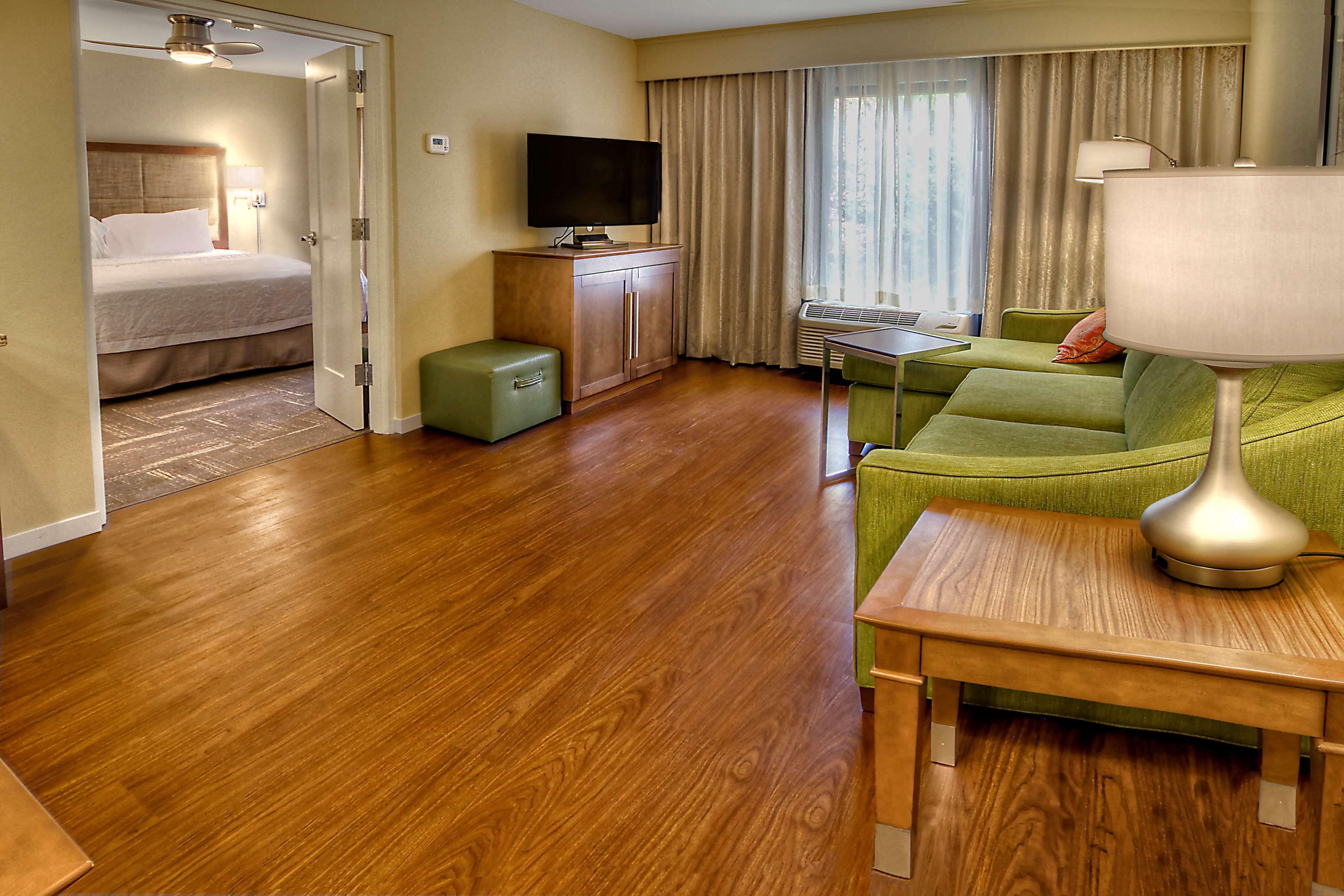 Hampton Inn And Suites Asheville Airport Fletcher Exterior foto