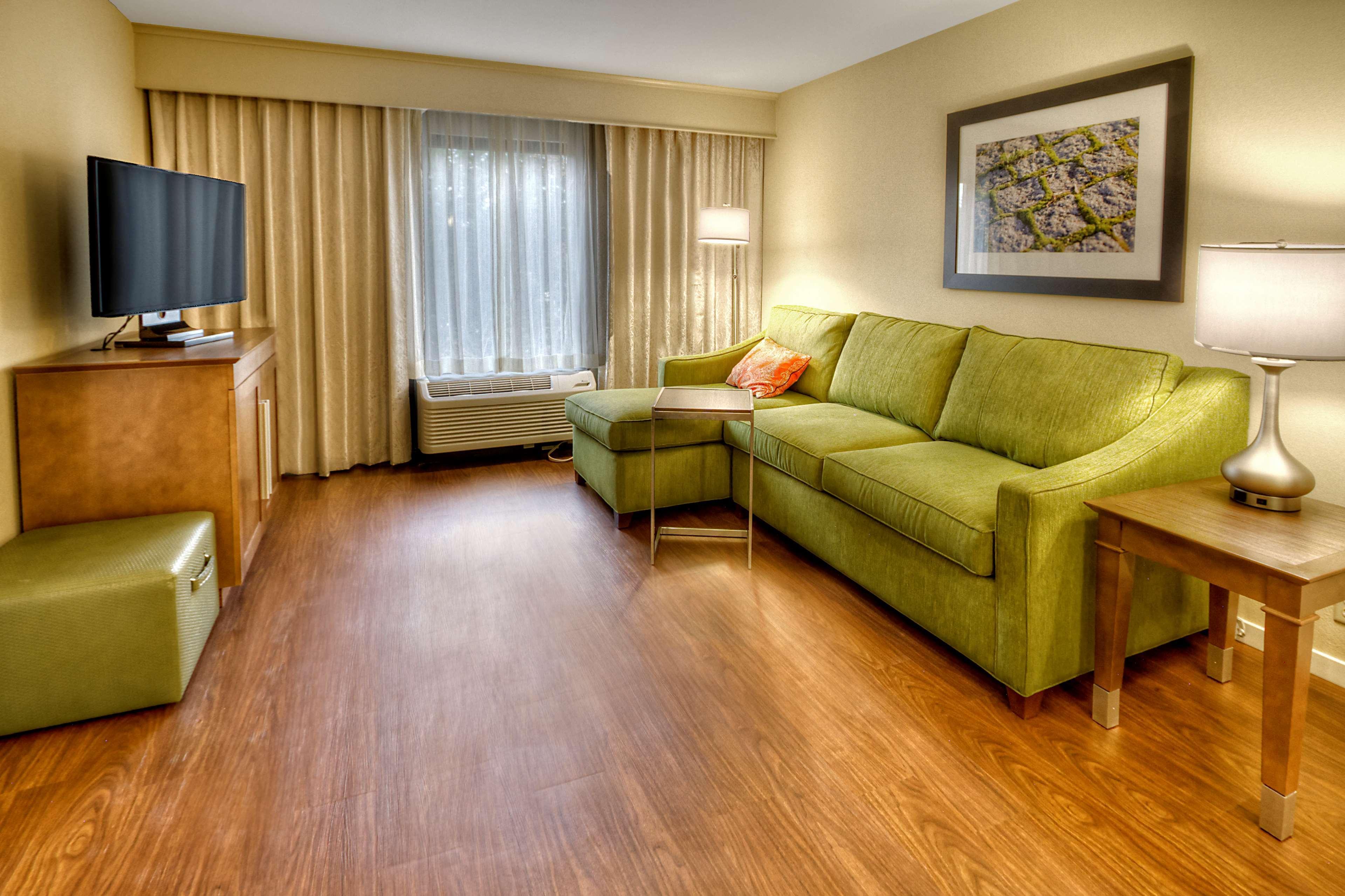 Hampton Inn And Suites Asheville Airport Fletcher Exterior foto