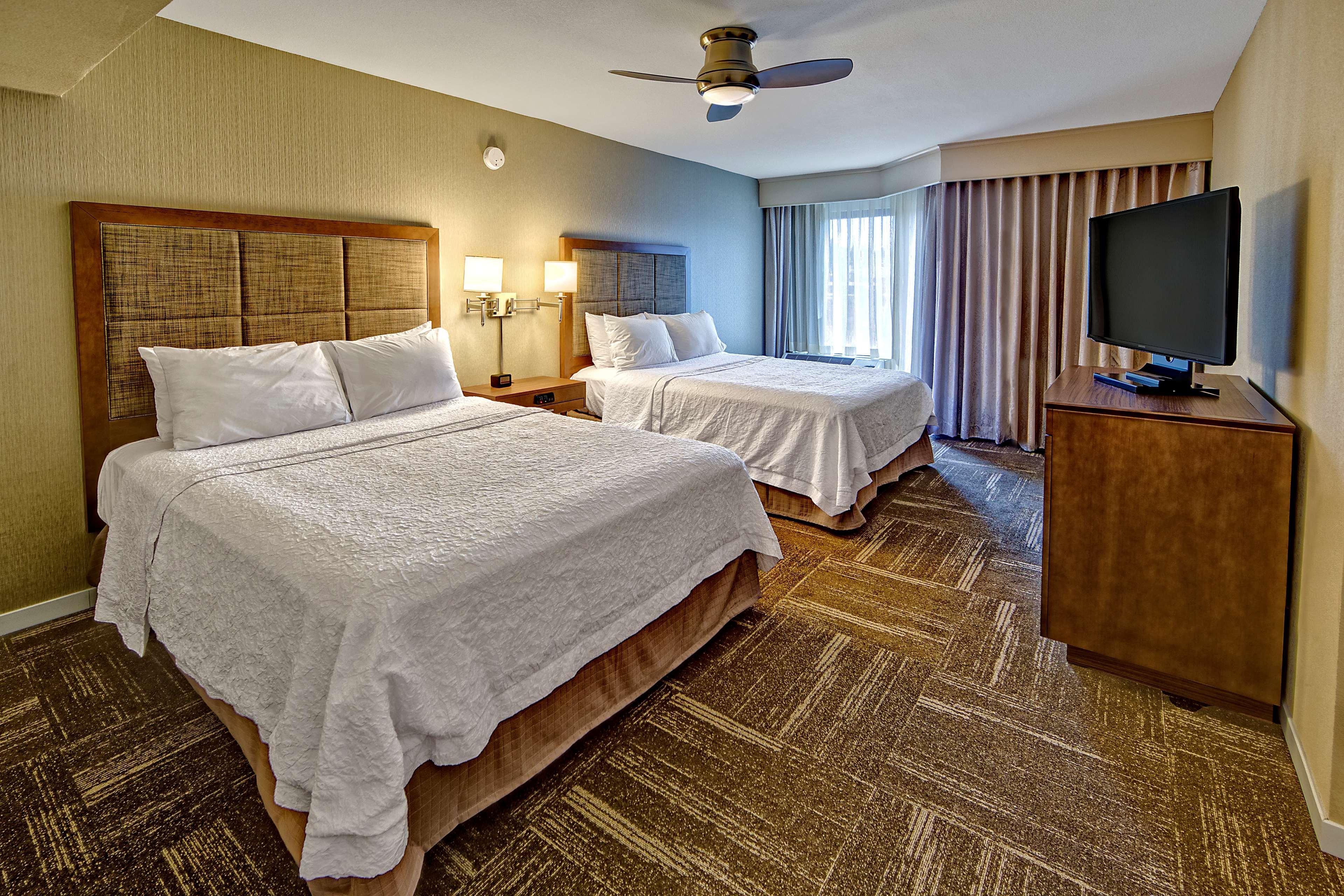 Hampton Inn And Suites Asheville Airport Fletcher Exterior foto