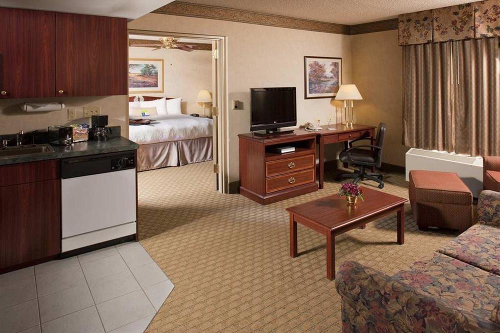 Hampton Inn And Suites Asheville Airport Fletcher Quarto foto