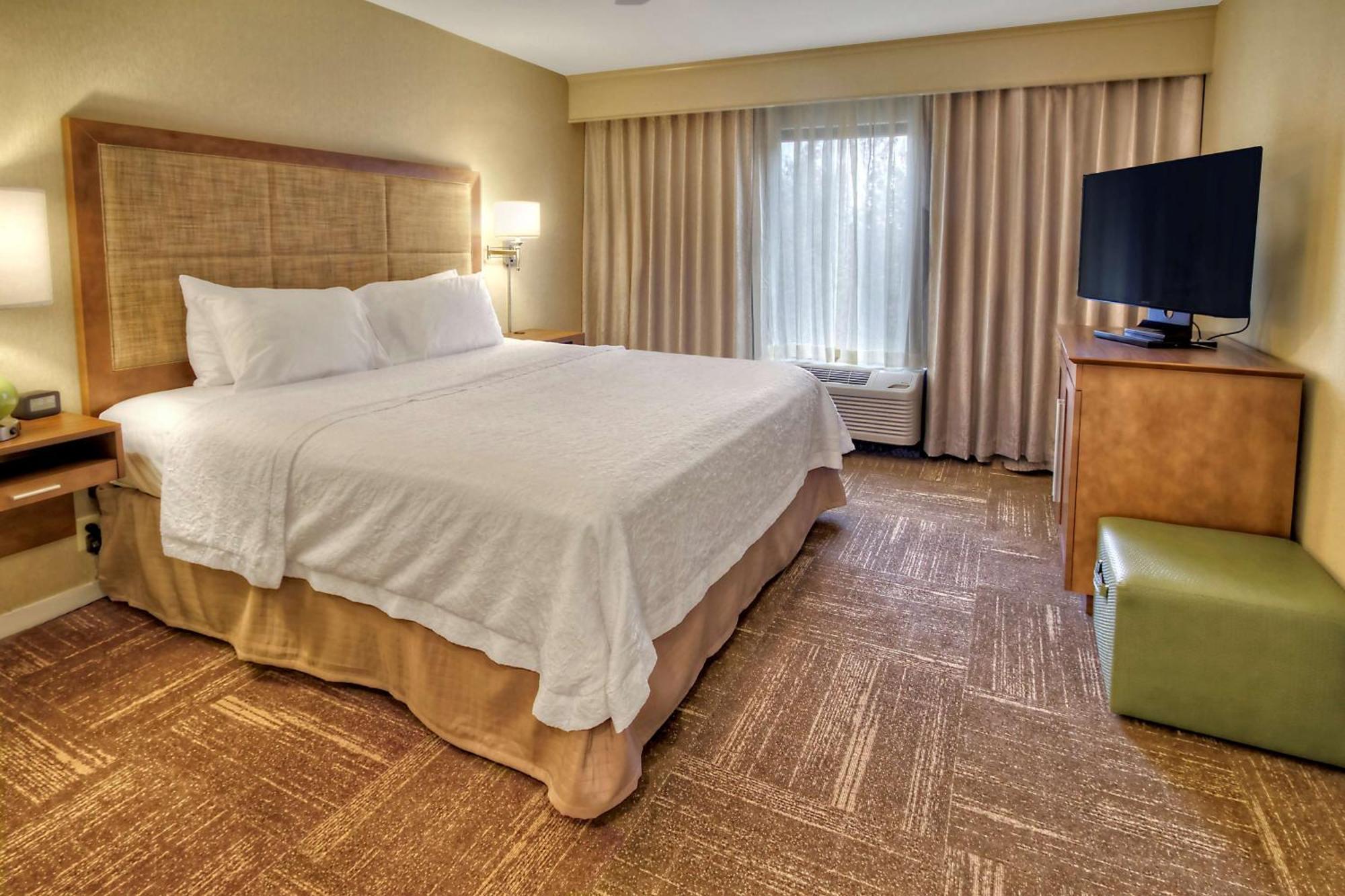 Hampton Inn And Suites Asheville Airport Fletcher Exterior foto