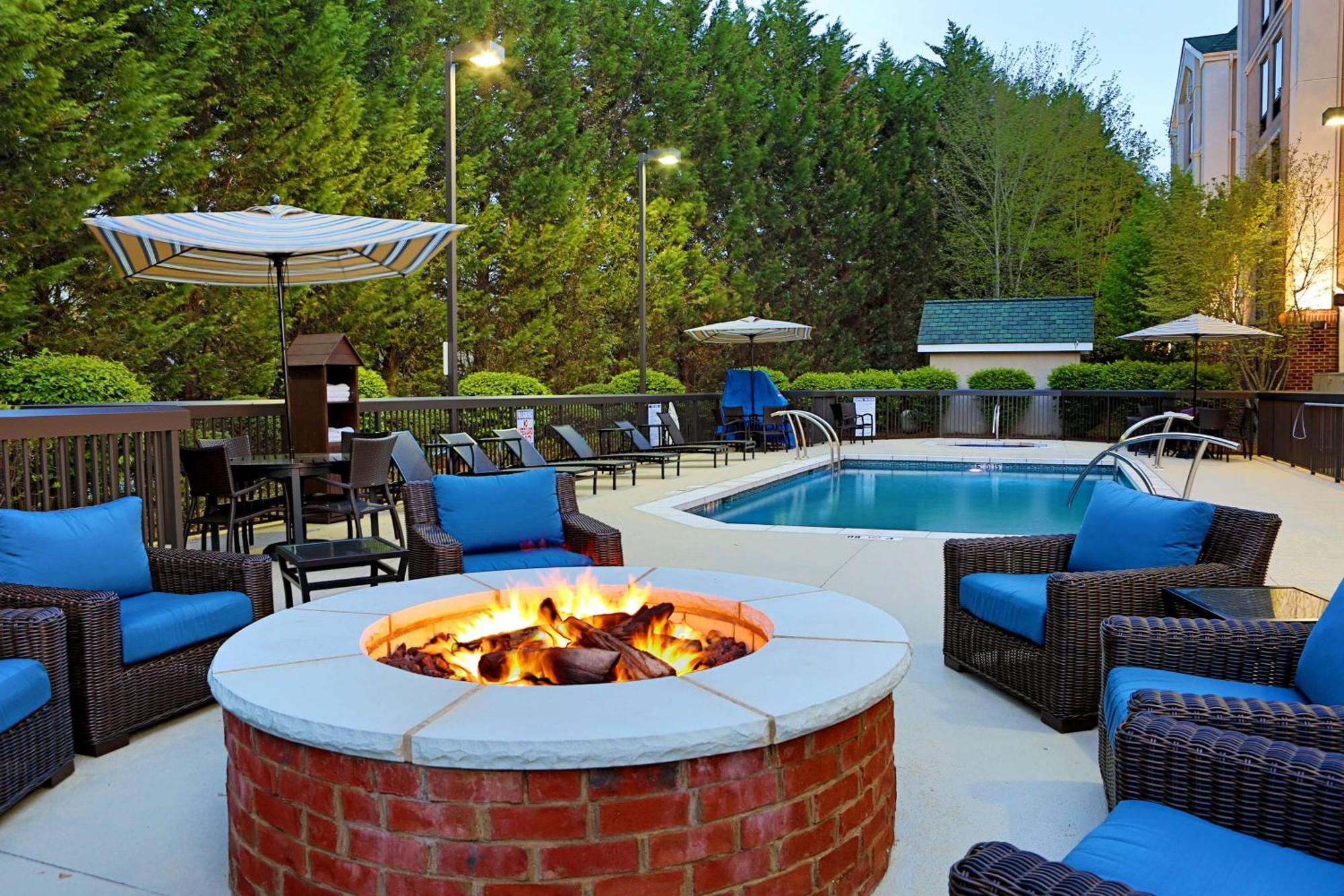 Hampton Inn And Suites Asheville Airport Fletcher Exterior foto